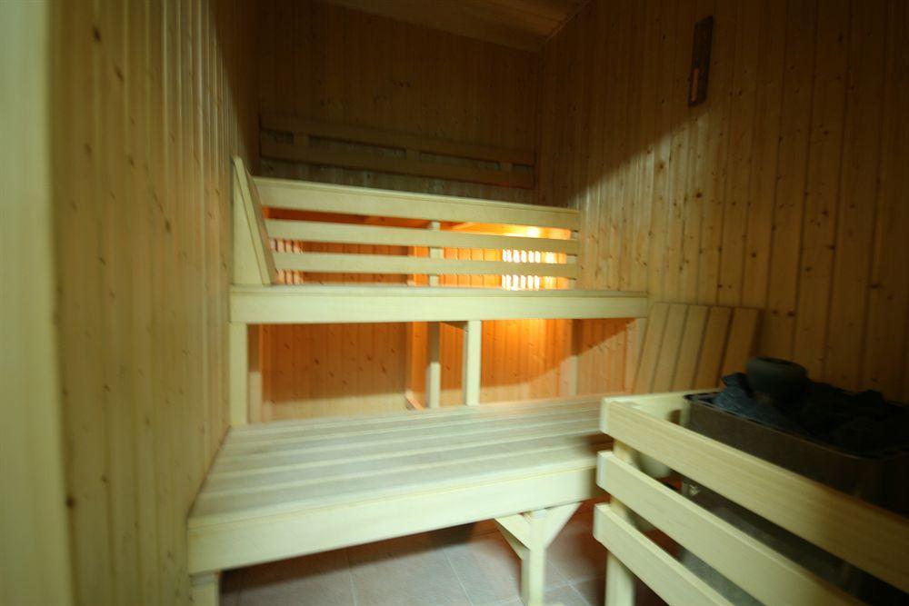 Lucka Residence วอร์ซอ ภายนอก รูปภาพ