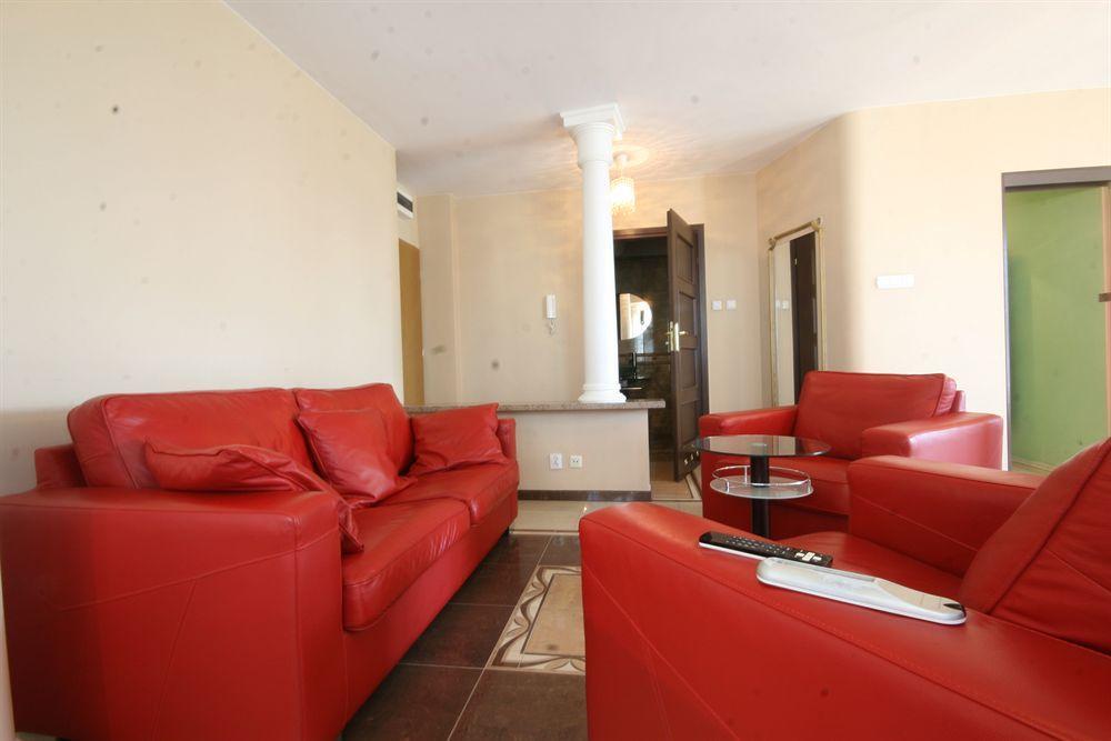Lucka Residence วอร์ซอ ภายนอก รูปภาพ