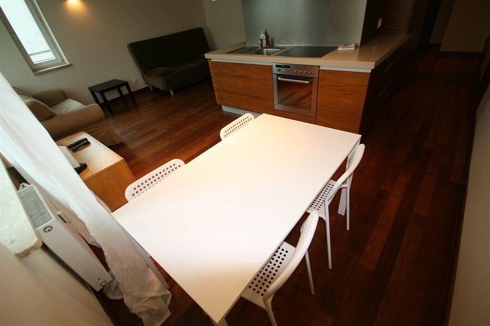 Lucka Residence วอร์ซอ ภายนอก รูปภาพ